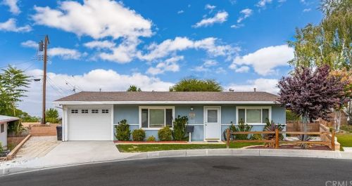 11664 Calvin St, Yucaipa, CA 92399-3523