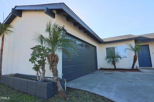 710 Yucca St, Oxnard, CA 93033-6316