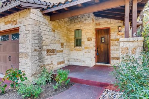 4312 Falcon Head Nest Dr, Austin, TX 78738-6795
