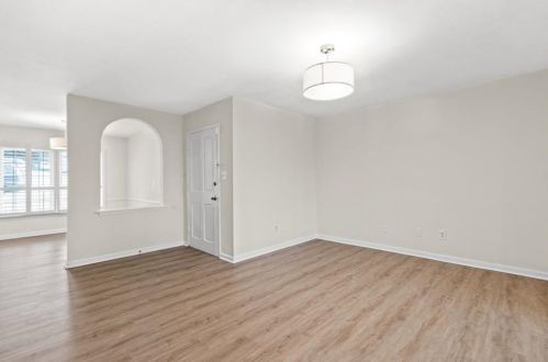 120 Maison Pl, Atlanta GA  30327-4026 exterior