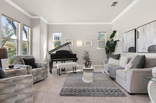 2017 Medici Way, Folsom CA  95762-4154 exterior