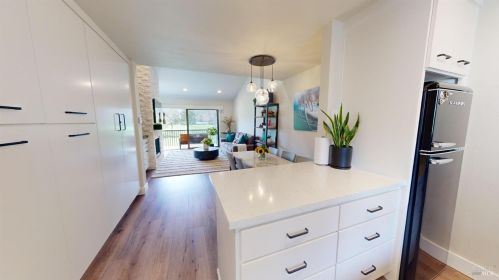 779 Cottage Dr, Fairfield CA  94558-1247 exterior