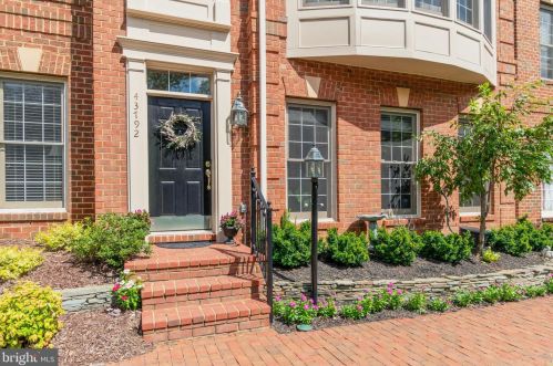 43792 Bent Creek Ter, Leesburg, VA 20176-7400