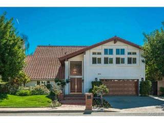 19826 Dina Pl, Chatsworth, CA 91311-1804