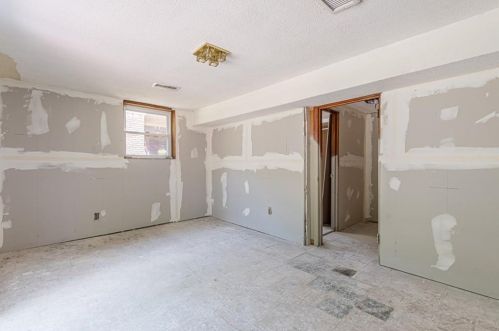 633 Handley Ave, Atlanta GA  30310-2214 exterior