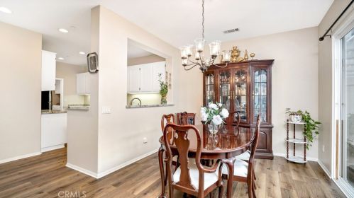 21 Salton, Irvine CA  92602-2425 exterior