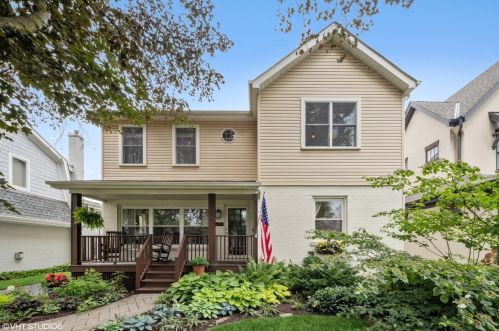 4426 Harvey Ave, Western Springs, IL 60558-1645