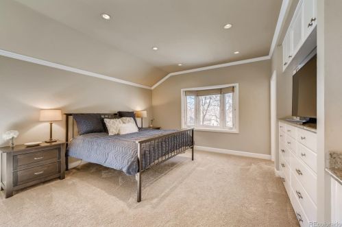 7075 Niagara Ct, Englewood CO 80112-1011 exterior