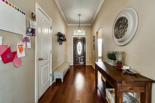 9104 Tyne Trl, Fort Worth TX  76118-7313 exterior