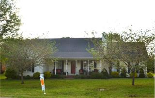 2415 Creekhill Ave, Murfreesboro, TN 37130-1400