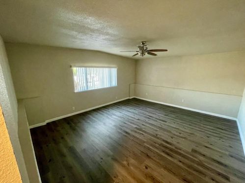 439 Verda Ct, Manteca, CA 95336-3431