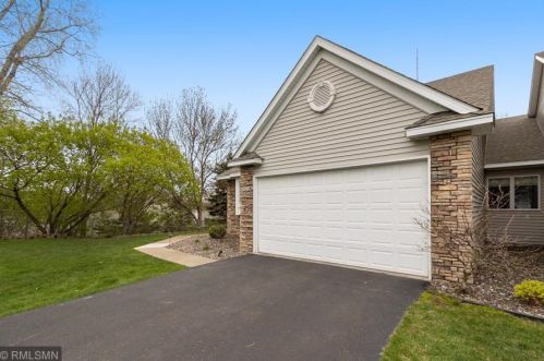 4211 Bristol Run, Saint Paul MN  55126-1410 exterior