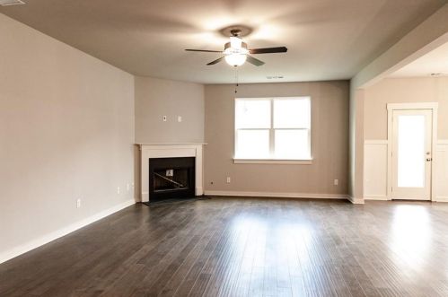 4445 Links Blvd, Jefferson GA  30549-8823 exterior