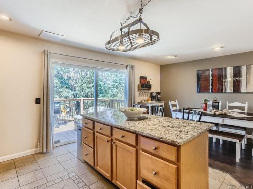 2731 Oakland Cir, Denver CO  80014-3136 exterior
