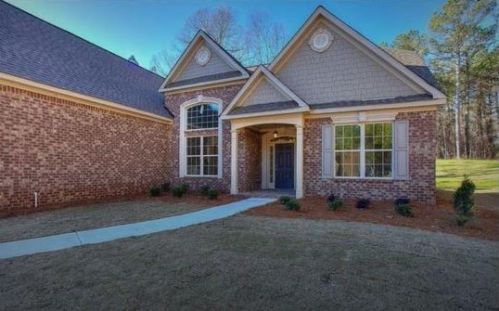 2649 Morgan Park Dr, Stockbridge, GA 30281-9226