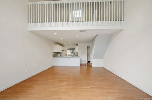 116 Lakepines, Irvine CA  92620-1924 exterior