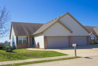 575 Beechwood Ct, Normal, IL 61761-5724