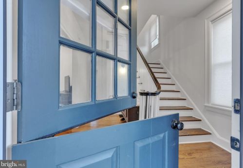 506 High St, Carlisle PA  17013-2811 exterior