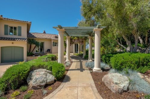 225 Blue Granite Ln, San Luis Obispo, CA 93405-7885