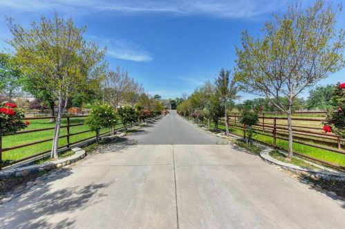 4498 Burson Rd, Valley Springs, CA 95252