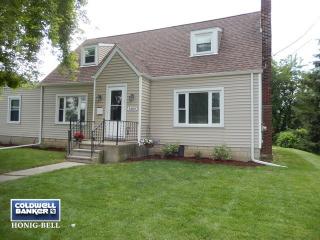1409 Connor Ave, Romeoville IL  60441-4520 exterior