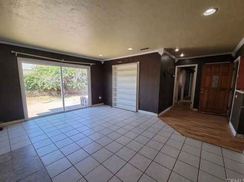 2661 Stanley Ave, Anaheim, CA 92801-4950