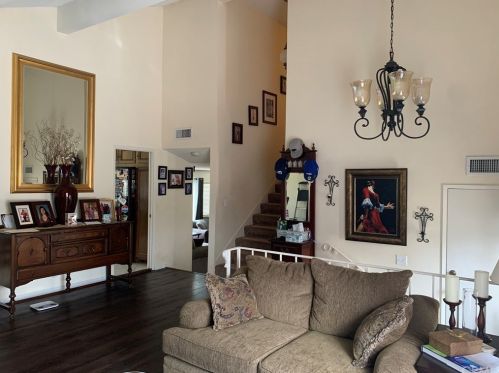 2239 Vermont Ave, Anaheim CA  92806-4653 exterior