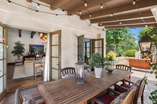 50 Golden Eagle, Irvine CA  92603-0308 exterior