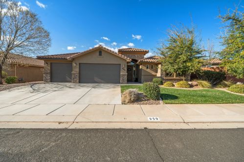 959 Ocotillo Dr, Washington, UT 84780-8870