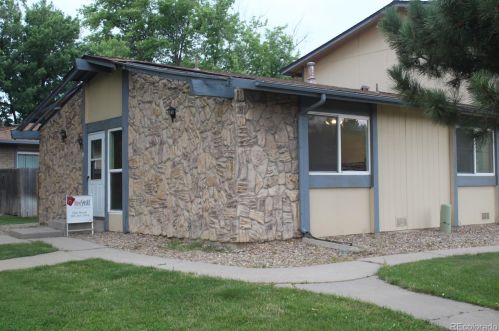 924 Coronado Pkwy, Denver CO  80229-5445 exterior