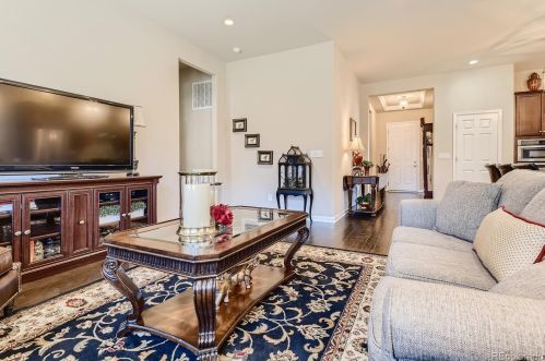 22586 Glidden Dr, Aurora CO  80016 exterior