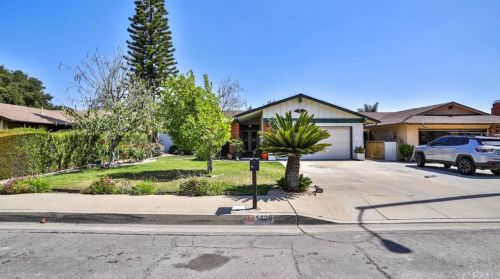 1426 Steffen St, Glendora, CA 91741-3764