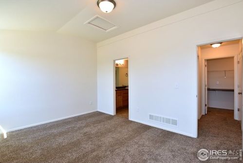 2646 Emerald St, Loveland CO 80537-2013 exterior