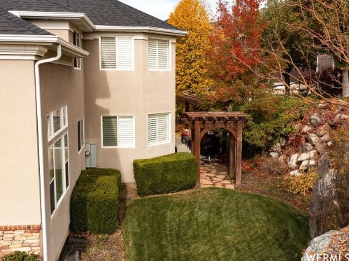 1470 150, Centerville UT 84014-1087 exterior