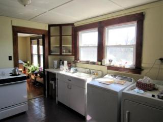 75 Moreland Ave, Brattleboro VT  05301-6384 exterior