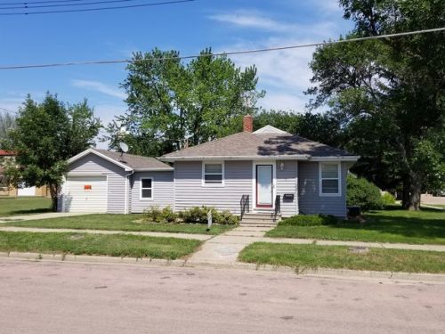 12 6th St, Mina, SD 57451