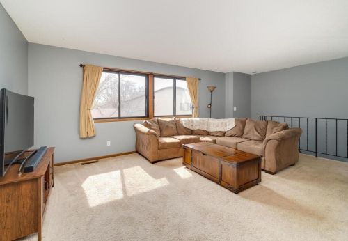 130 96th Ln, Minneapolis, MN 55434-1374