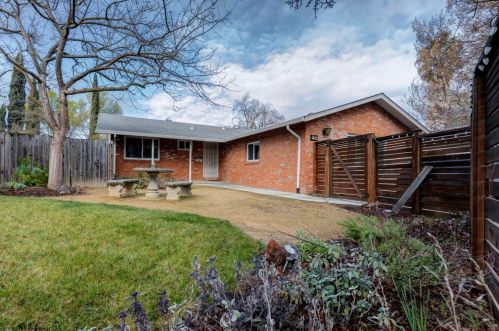 1411 Banyan Pl, Davis, CA 95618-1401