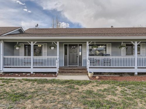 2301 Savage Rd, Elizabeth, CO 80107-4107