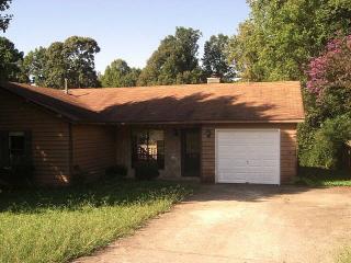 4388 Buckingham Pl, Duluth, GA 30096-6204
