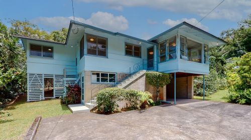 3680 Alani Dr, Honolulu HI  96822-1404 exterior