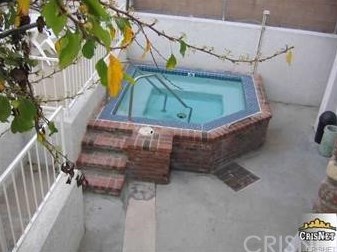 4558 Willis Ave, Van Nuys CA  91403-2796 exterior