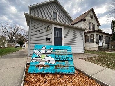 613 Park Ave, Mankato, MN 56003-3762