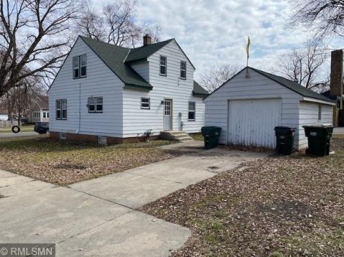 46 Glen St, Cedar Mills, MN 55350-1635