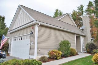 38 Old Stage Rd, Hudson NH  03052-2364 exterior