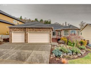 2418 3rd St, Washougal, WA 98671-8517