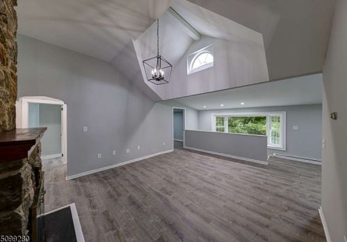 14 Babs Pl, Mount Olive, NJ 07828-2302