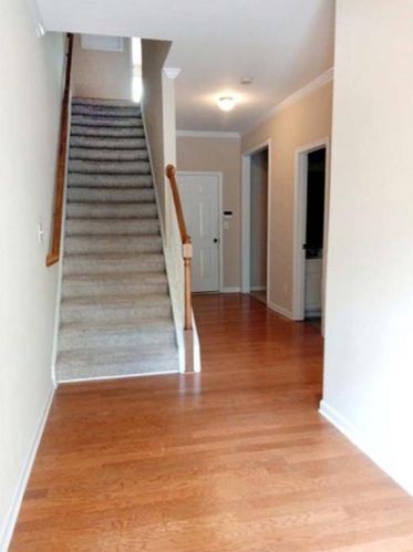 685 Village Field Ct, Suwanee, GA 30024-1971