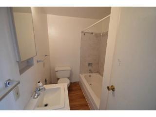 158 11th Ave, Seattle WA  98102-5710 exterior