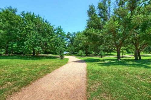 15028 Babbling Brk Dr, Austin TX  78728-4349 exterior